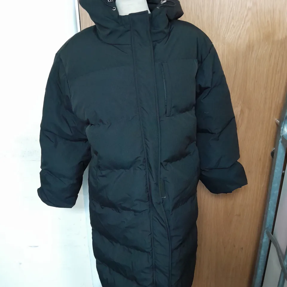 DAZY LONG BLACK PUFFER COAT IN BLACK SIZE M