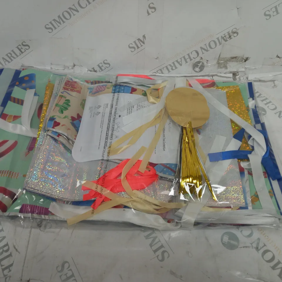 PERFECT PRESENT 20 PIECE GIFTBAG AND TAG COLLECTION