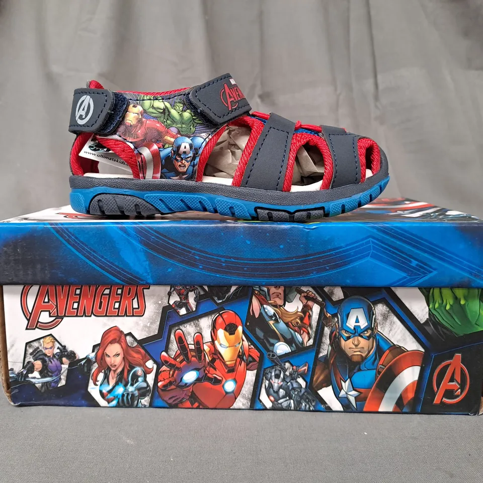 BOXED PAIR OF MARVEL AVENGERS SANDALS FOR KIDS IN MULTICOLOUR UK SIZE 8