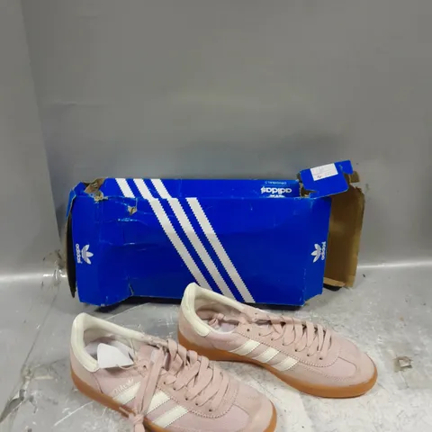 BOXED PAIR OF ADIDAS HANDBALL SPEZIAL PINK WHITE UK 7.5