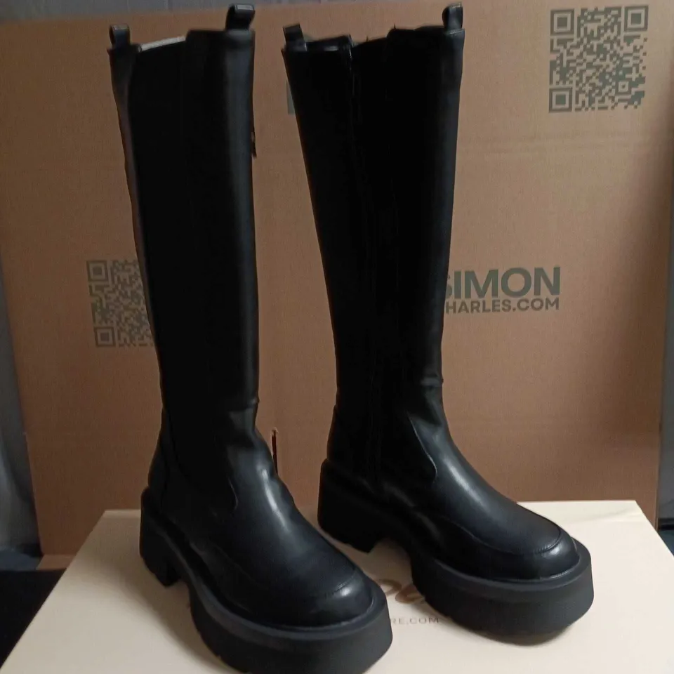 PUBLIC DESIRE BLACK KNEE-HIGH PLATFORM BOOTS SIZE 7