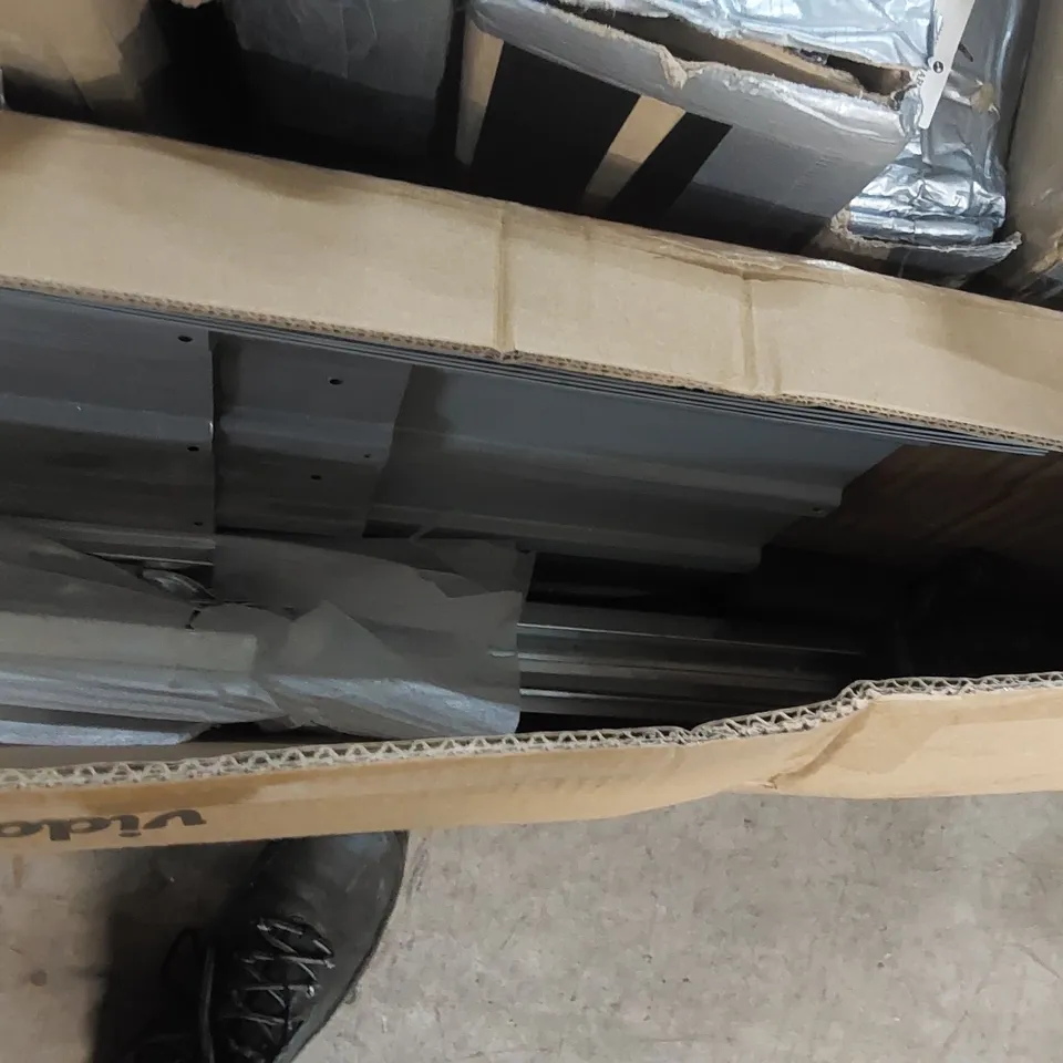 BOXED GARDEN METAL STORAGE BOX - GREY (1 BOX)