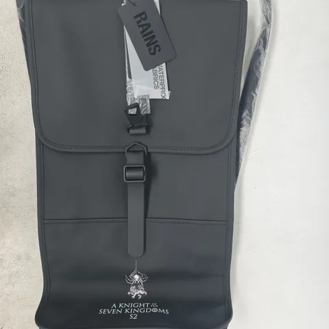 RAINS BACKPACK W3 IN BLACK - ONE SIZE