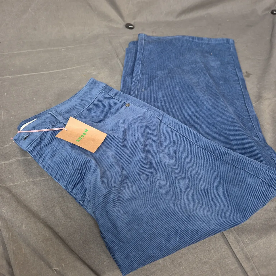 BODEN CORDUROY TROUSERS – BLUE, UK 36 (US 6)