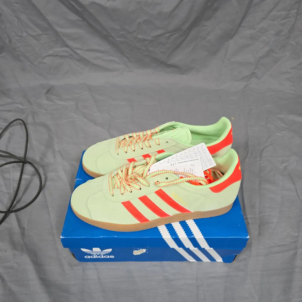 ADIDAS GAZELLE W SNEAKERS – LIGHT GREEN NUBUCK WITH ORANGE ACCENTS, UK 6