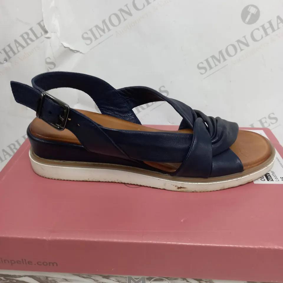 BOXED MODA IN PELLE OLANNA SANDAL SIZE 5
