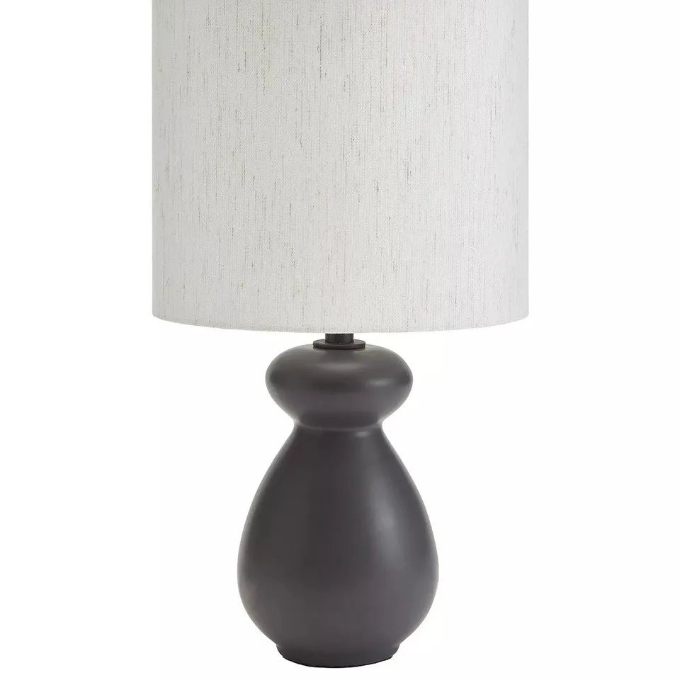 BLACK CHUBBY TABLE LAMP