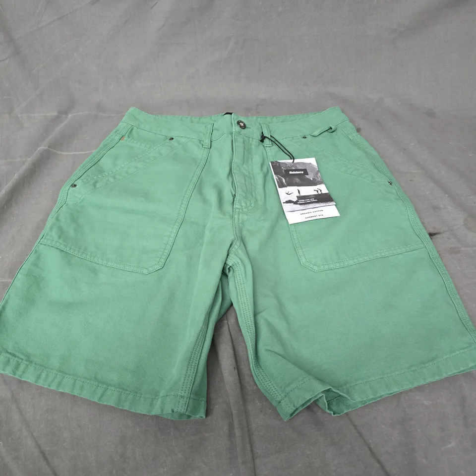 FINISTERRE BASSET SHORT – SAMPHIRE, UK 32 (32W), ORGANIC COTTON GARMENT-DYED