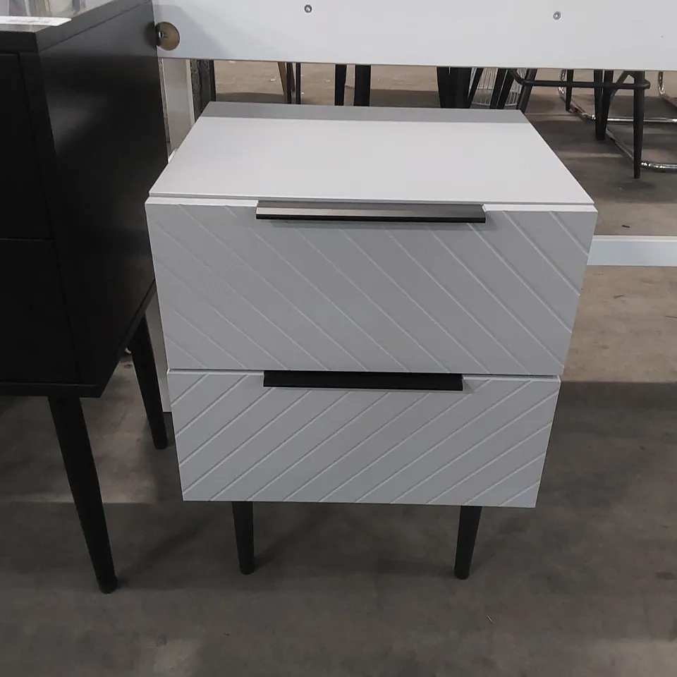 DESIGNER 2-DRAWER BEDSIDE TABLE 