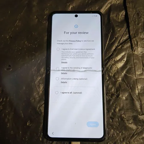 SAMSUNG GALAXY Z FLIP – PRISM