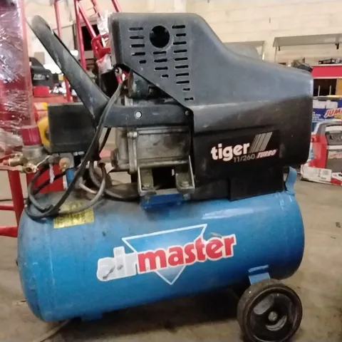 AIRMASTER TIGER 11/260 9.3CFM 24 LITRE 2.5HP AIR COMPRESSOR (230V)