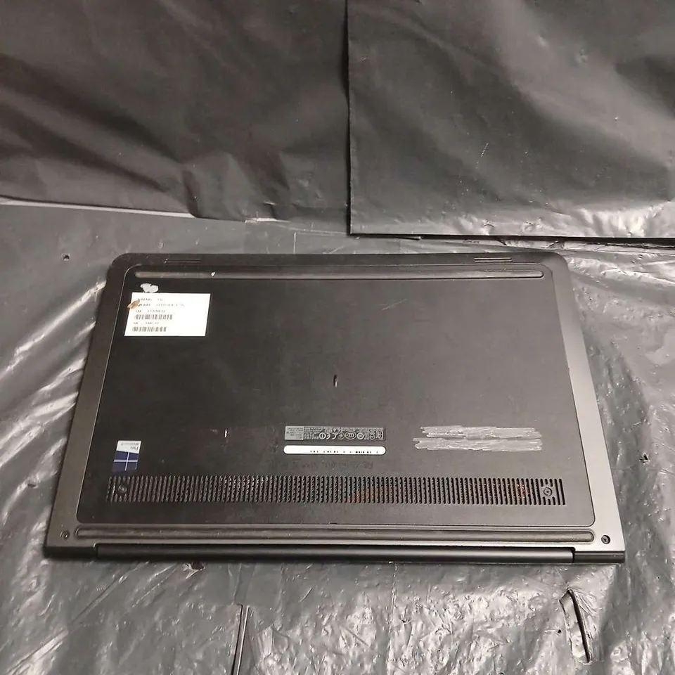 DELL LATITUDE 5550 LAPTOP - BLACK
