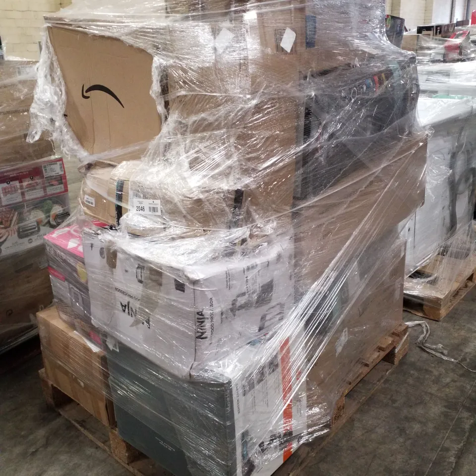 PALLET OF APPROXIMATELY 20 UNPROCESSED RAW RETURN HOUSEHOLD AND ELECTRICAL GOODS TO INCLUDE;