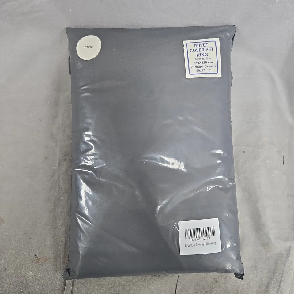 BAGGED DUVET COVER SET KING IN WHITE