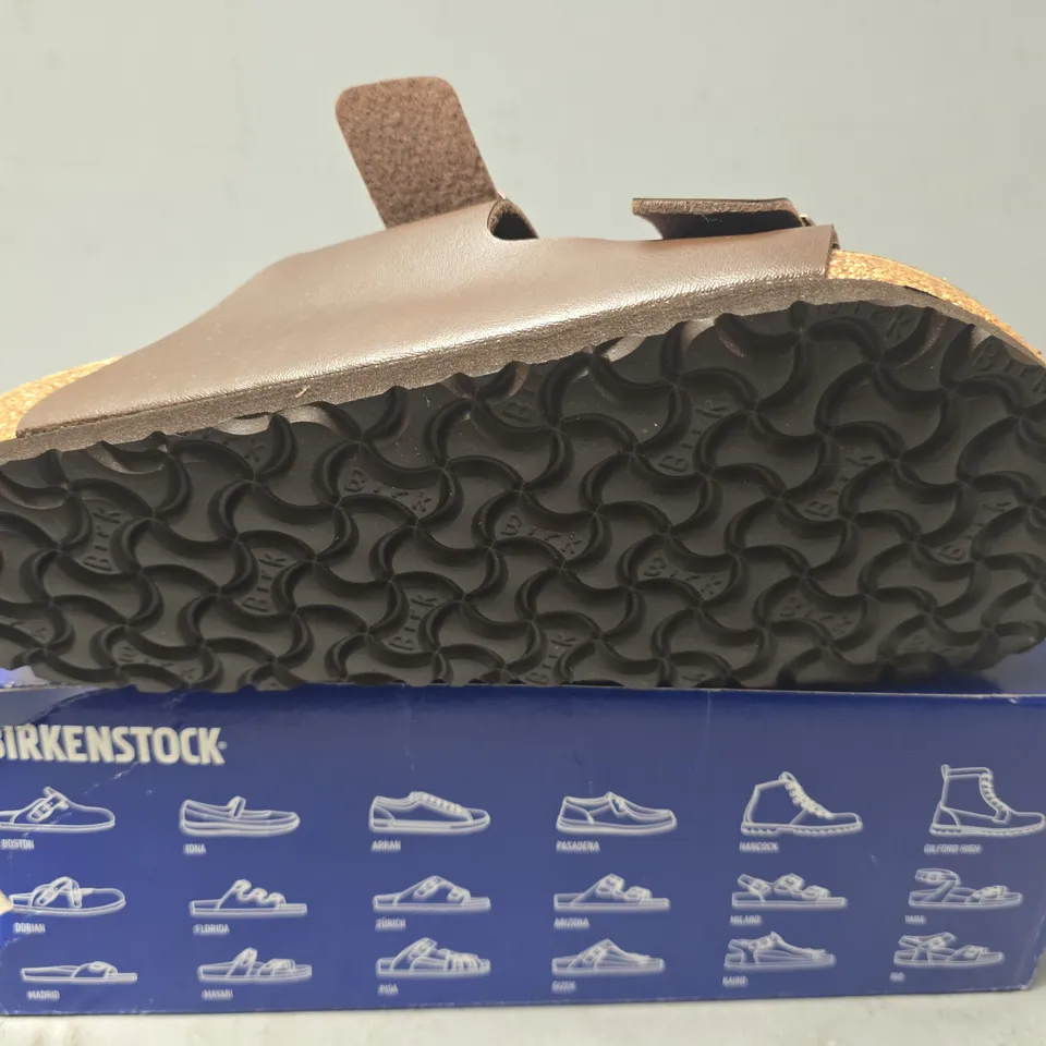 BOXED PAIR OF BIRKENSTOCK ARIZONA BS SHOES IN DARK BROWN - SIZE 41