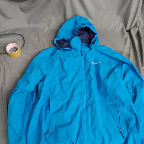 BERGHAUS WATERPROOF JACKET – BLUE, UK XL