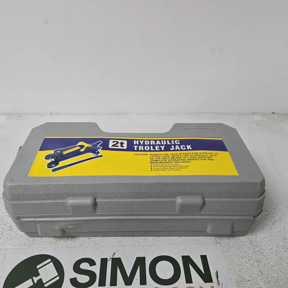 2T HYDRAULIC TROLLEY JACK – BLUE WITH YELLOW HANDLE, IN CARRY CASE