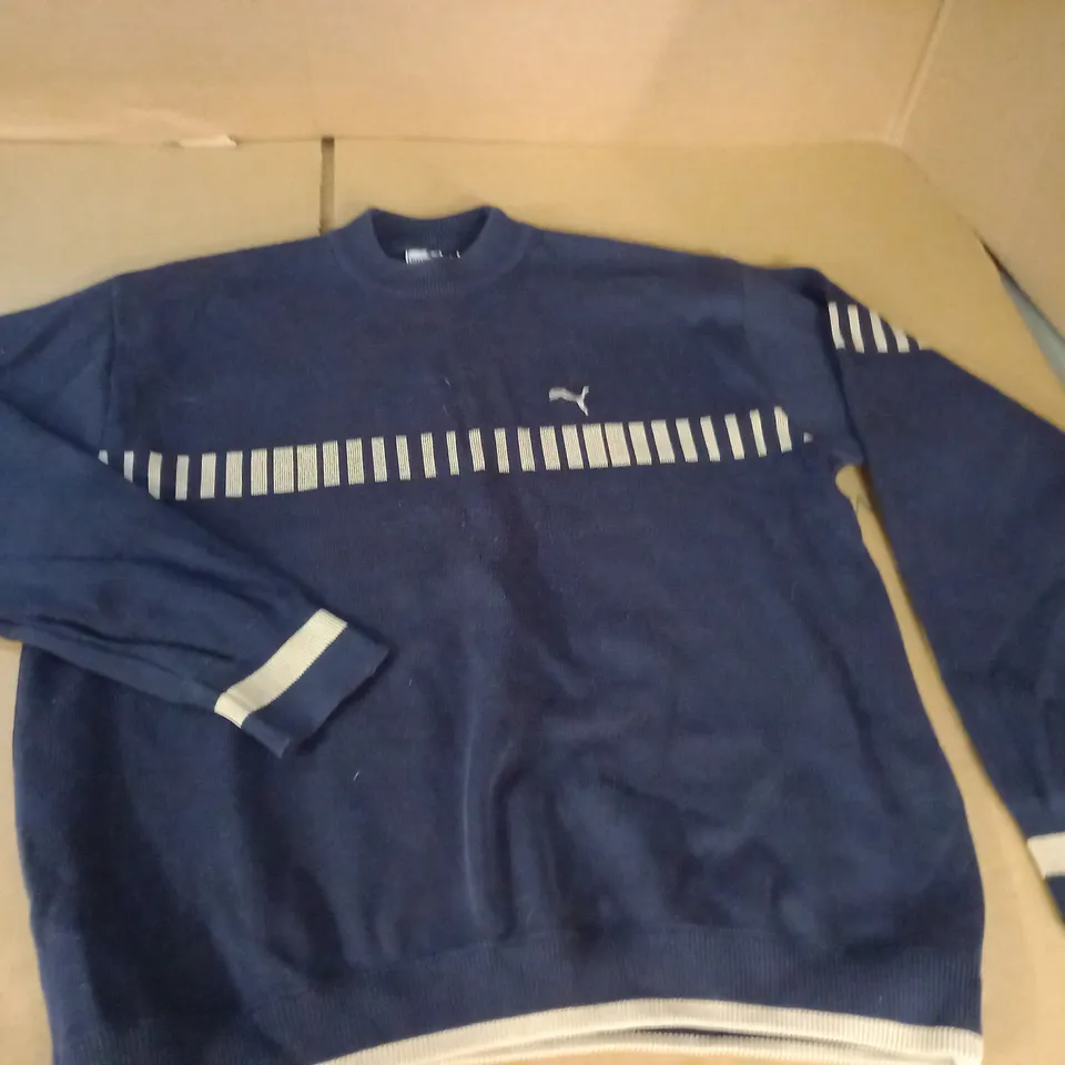 PUMA KNITTED JUMPER IN NAVY - L