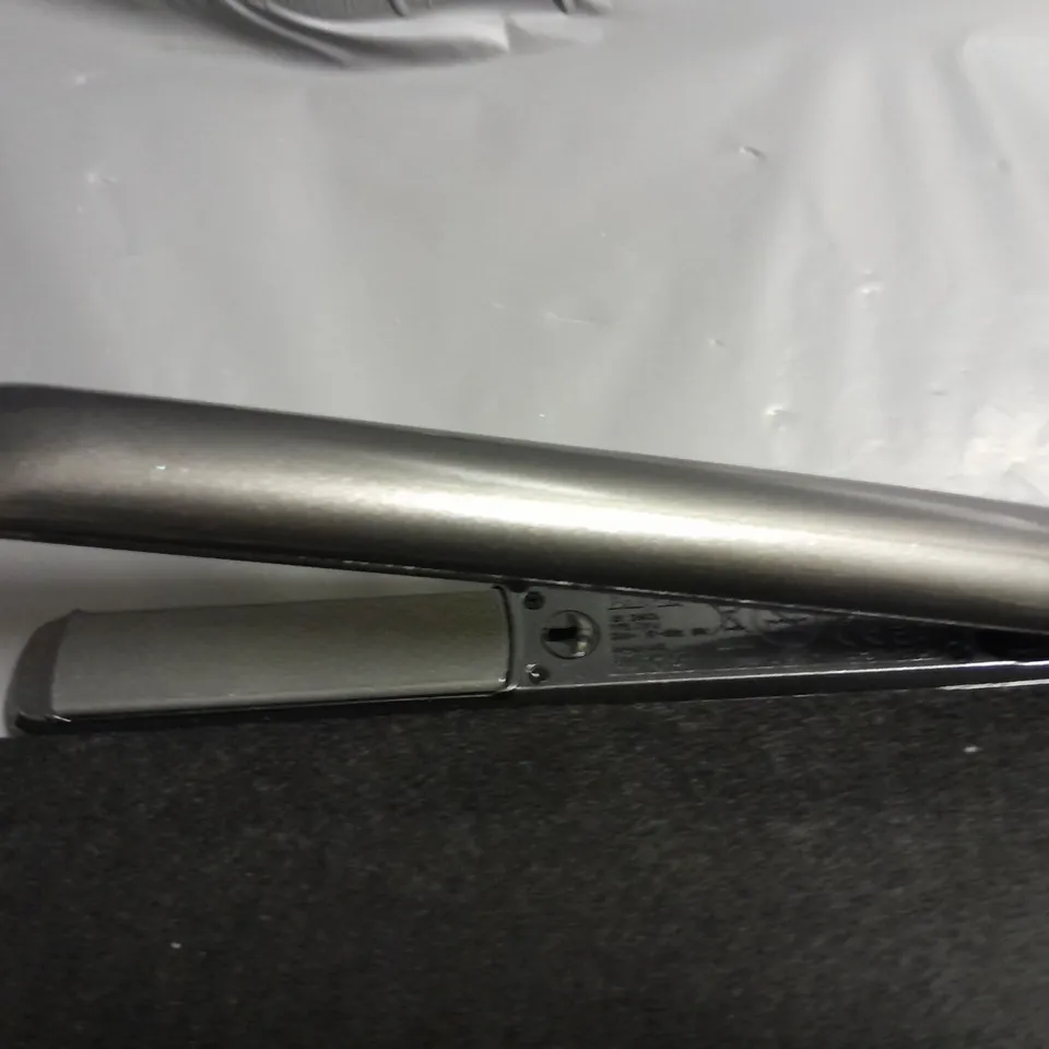 BABYLISS PLATINUM DIAMOND 235