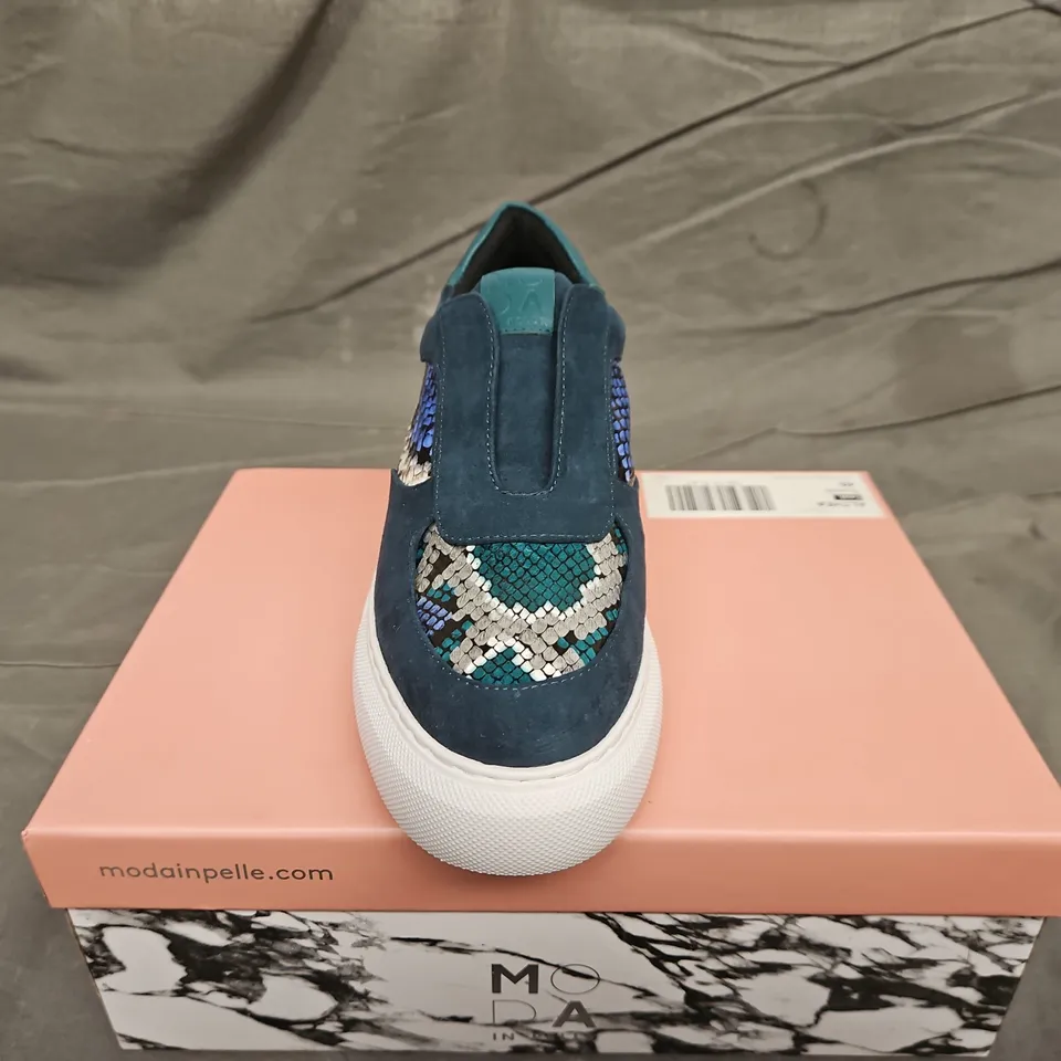 MODA IN PELLE ALTHEA SLIP ON TRAINER TEAL SIZE 40