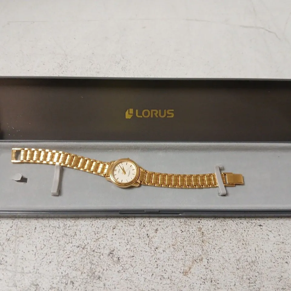 LORUS GOLD-TONE WRISTWATCH IN PRESENTATION BOX