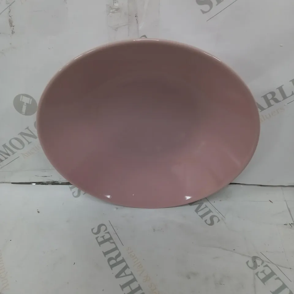 BRAND NEW BOXED CESIRO 12 PIECE PORCELAIN DINNERWARE SET IN GLOSSY PINK TO INCLUDE LARGE PLATES, SMALL PLATES AND BOWLS - COLLECTION ONLY
