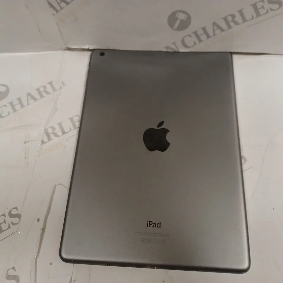 APPLE A1474 IPAD AIR 