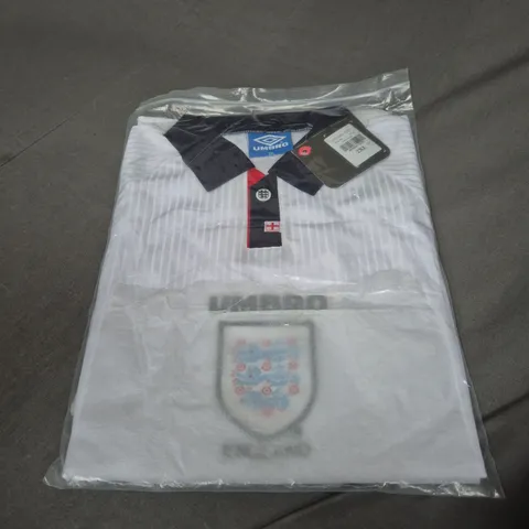 BAGGED RETRO ENGLAND FC SHIRT SIZE 2XL