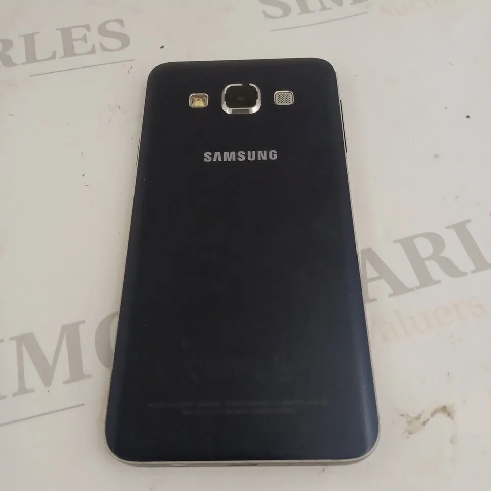 SAMSUNG GALAXY A3 MOBILE PHONE