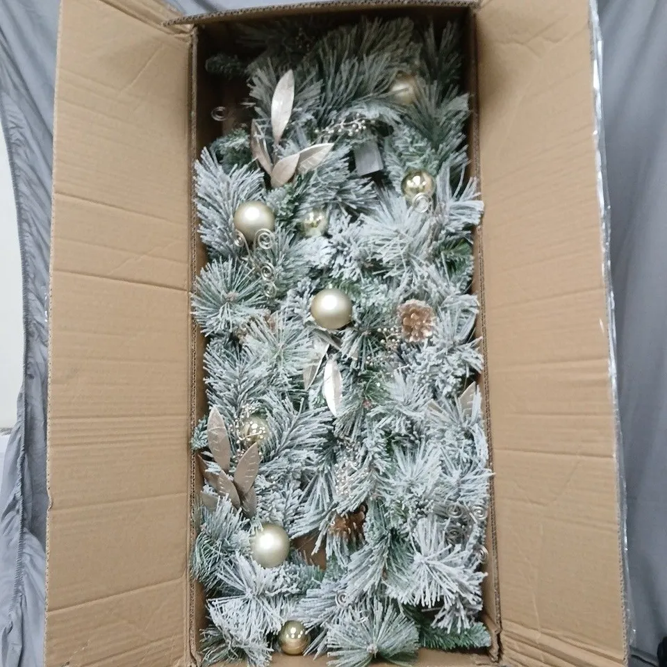 FOLIAGE 9FT GARLAND DECORATION