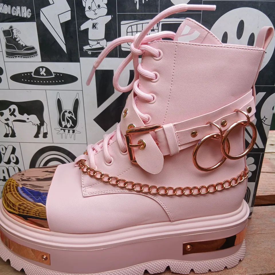 BOXED PAIR OF KOI ROSE GOLD BORIN HARDWARE PLATFORM BOOTS IN PINK/ROSE GOLD SIZE UK 5