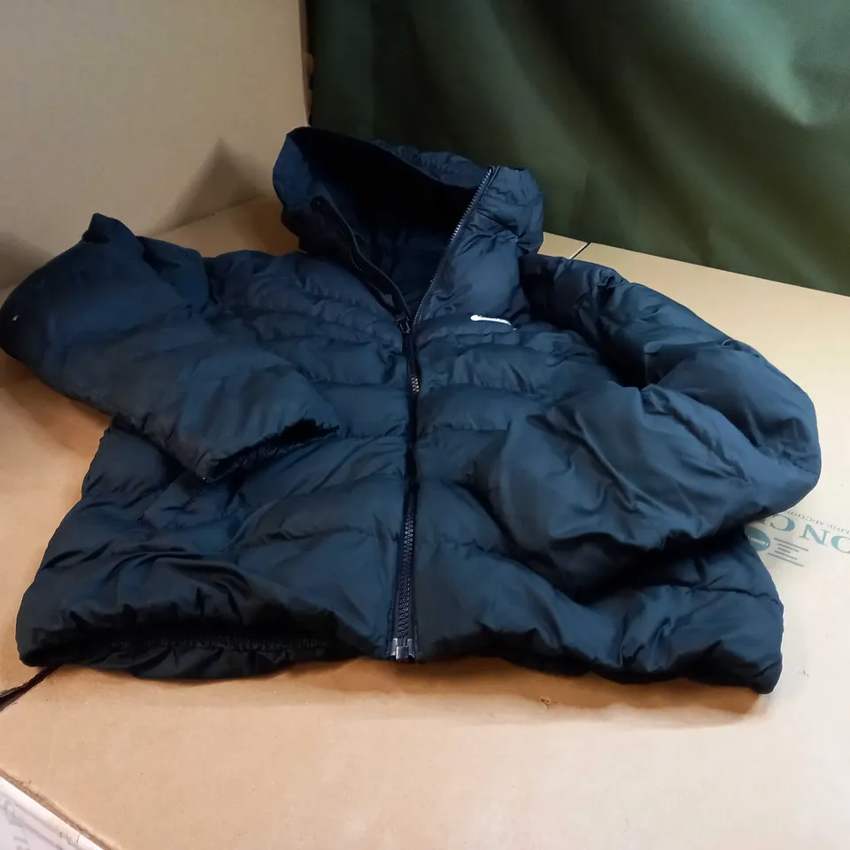 NIKE PADDED BLACK WINTER PUFFER JACKET - JNR XL
