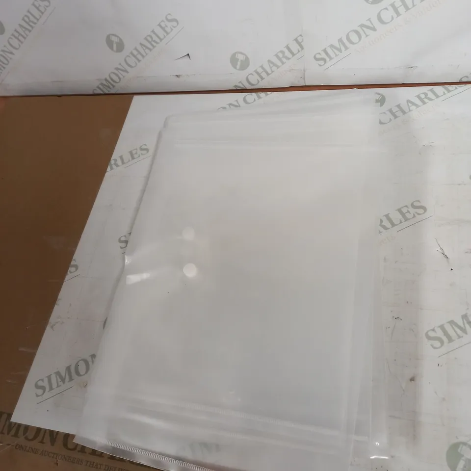 PLASTIC WALLETS FOLDERS