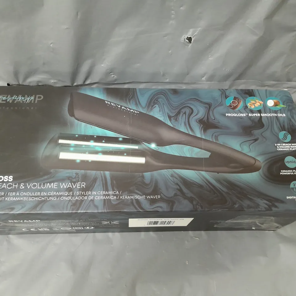 REVAMP 2-IN-1 BEACH & VOLUME PROFESSIONAL CERAMIC WAVER