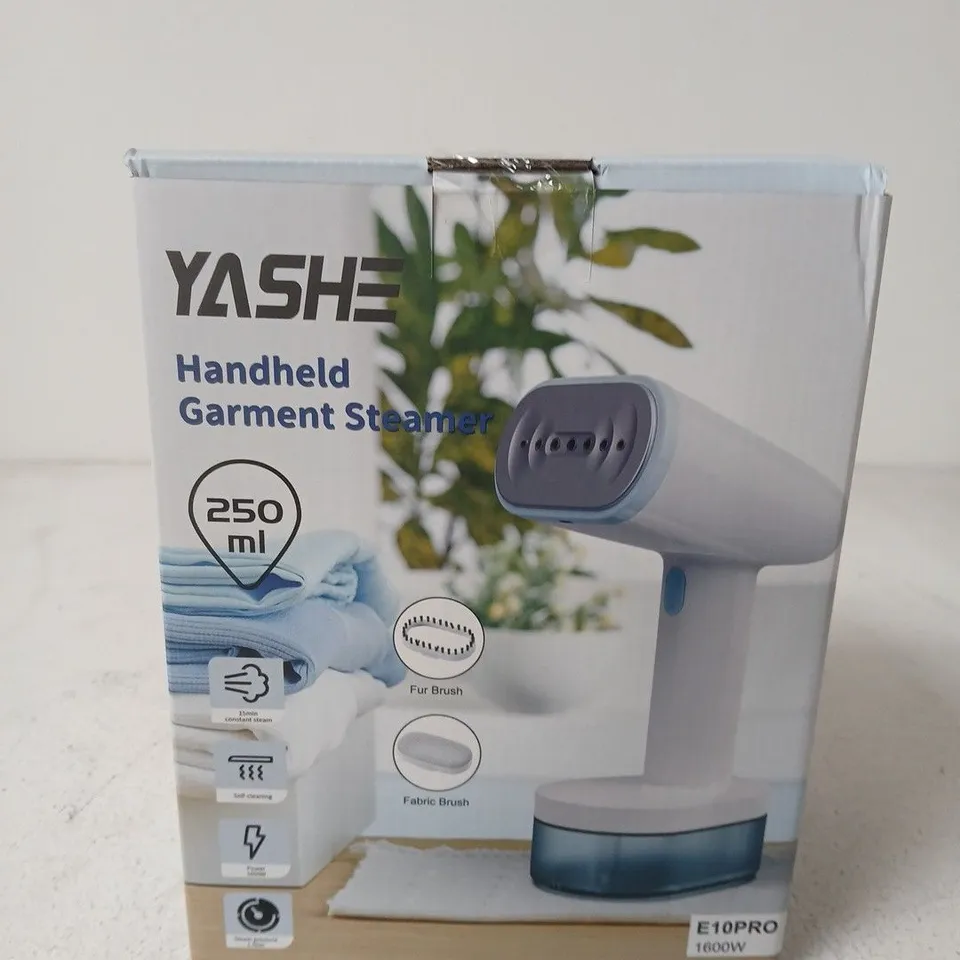 YASHE HANDHELD GARMENT STEAMER – 250 ML, 1600W (E10PRO)