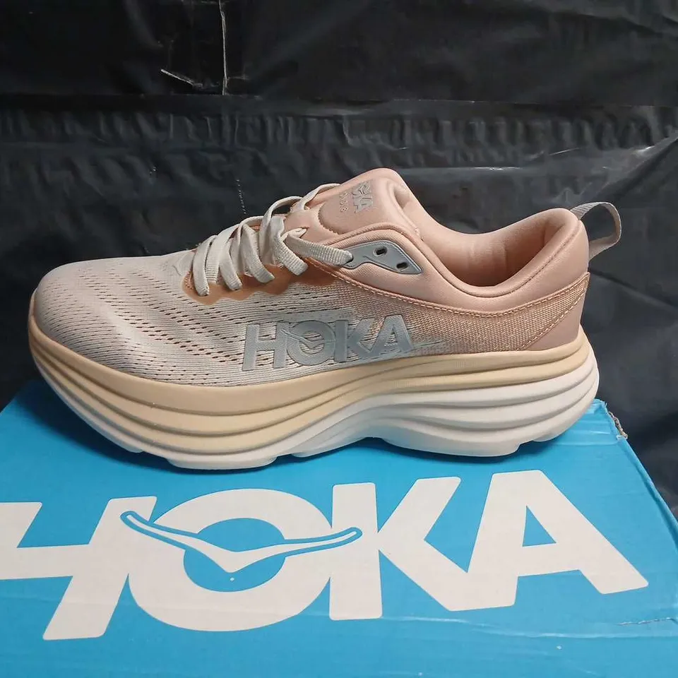 HOKA BONDI 8 RUNNING SHOES – SAND/BEIGE, UK 7 (US 7.5D), BOXED