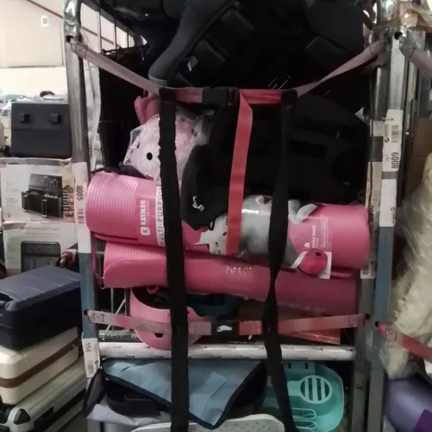 CAGE OF ASSORTED HOUSEHOLD GOODS AND PRODUCTS TO INCLUDE;BABY CAR SEAT,BIKE HELMET,DOG CAGE