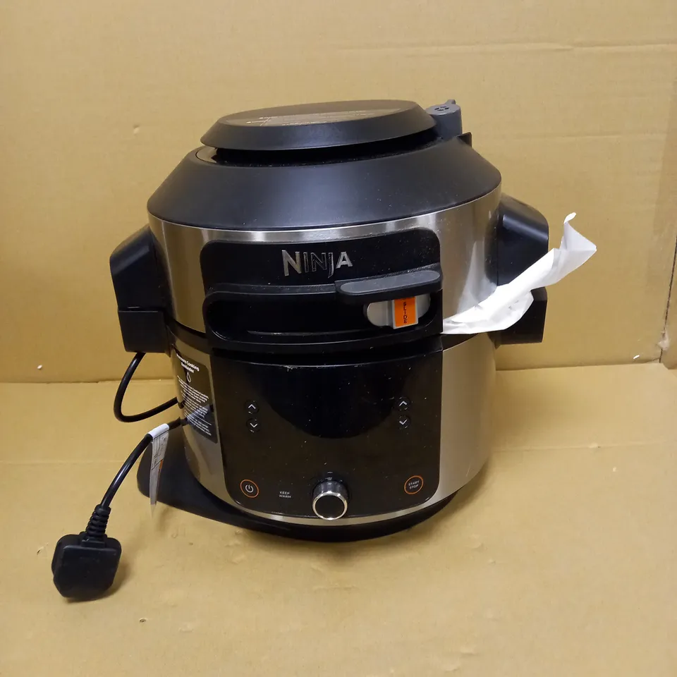 NINJA FOODI SMARTLID MULTI-COOKER