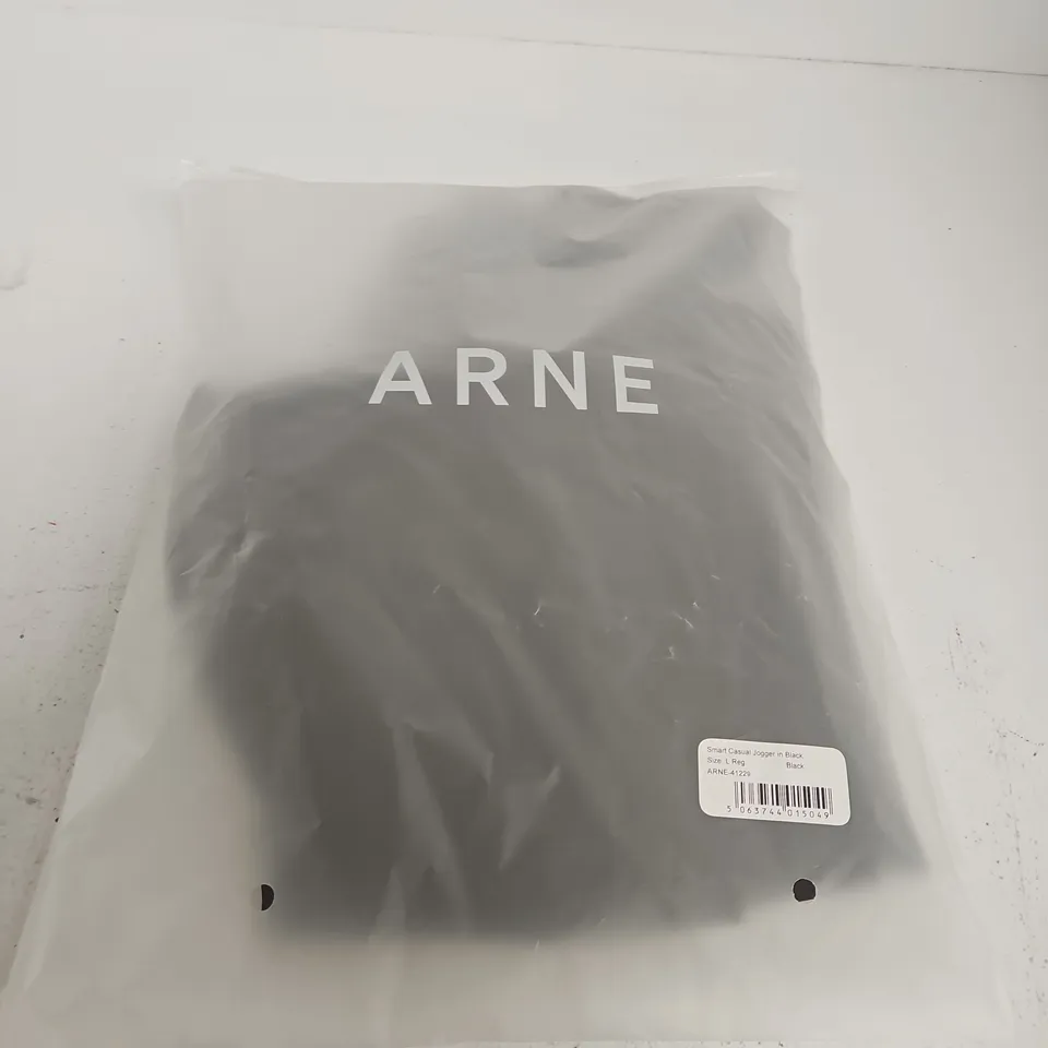 ARNE SMART CASUAL JOGGER IN BLACK – UK SIZE L REG