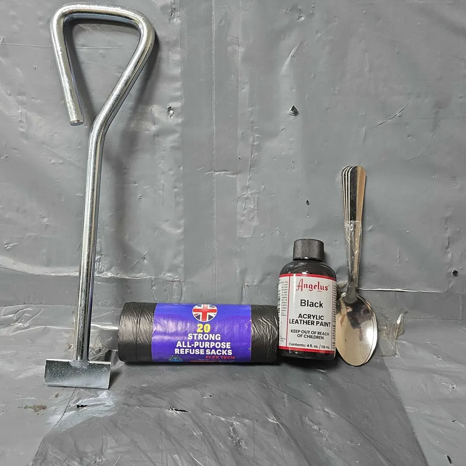 APPROXIMATELY 15 ASSORTED ITEMS TO INCLUDE - REFUSE SACKS , SET OF 4 SPOONS , ANGELUS BLACK ACRYLIC LEATHER PAINT ETC