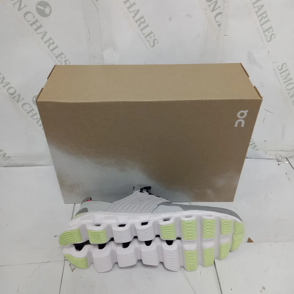 BOXED PAIR OF NIKE CLOUDSWIFT ALLOY/GLACIER UK 7 