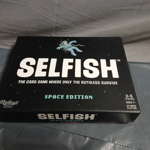 SELFISH SPACE EDITION – CARD GAME BY RIDLEY’S GAMES (BOXED)