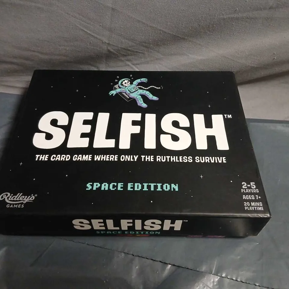 SELFISH SPACE EDITION – CARD GAME BY RIDLEY’S GAMES (BOXED)