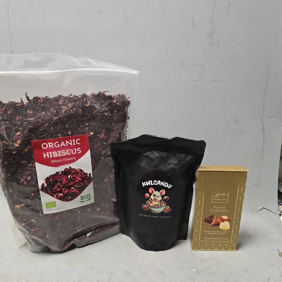 APPROXIMATELY 5 ASSORTED FOOD & DRINK ITEMS TO INCLUDE - ORGANIC HIBISCUS , PRALINE COLLECTION ETC