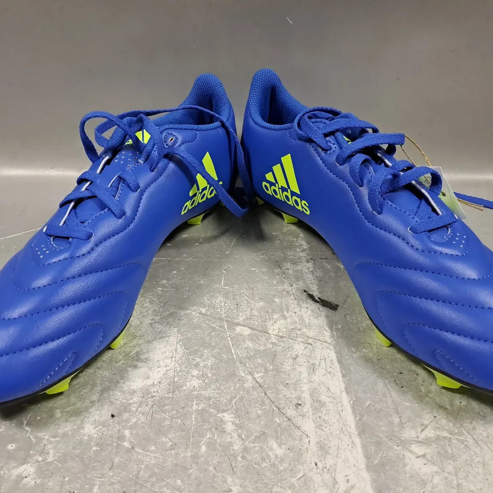 PAIR OF ADIDAS GOLETTO VIII FOOTBALL BOOTS IN BLUE/GREEN UK SIZE 10