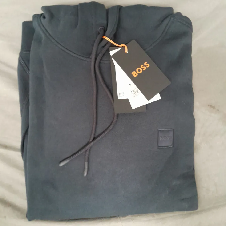 BOSS HOODIE IN NAVY SIZE LARGE