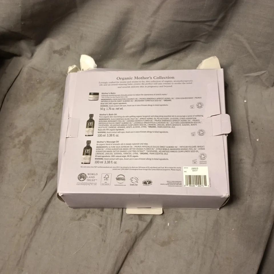 NEAL'S YARD REMEDIES ORGANIC MOTHER'S COLLECTION – BATH OIL X2 AND MASSAGE OIL – 3-PIECE BOXED SET