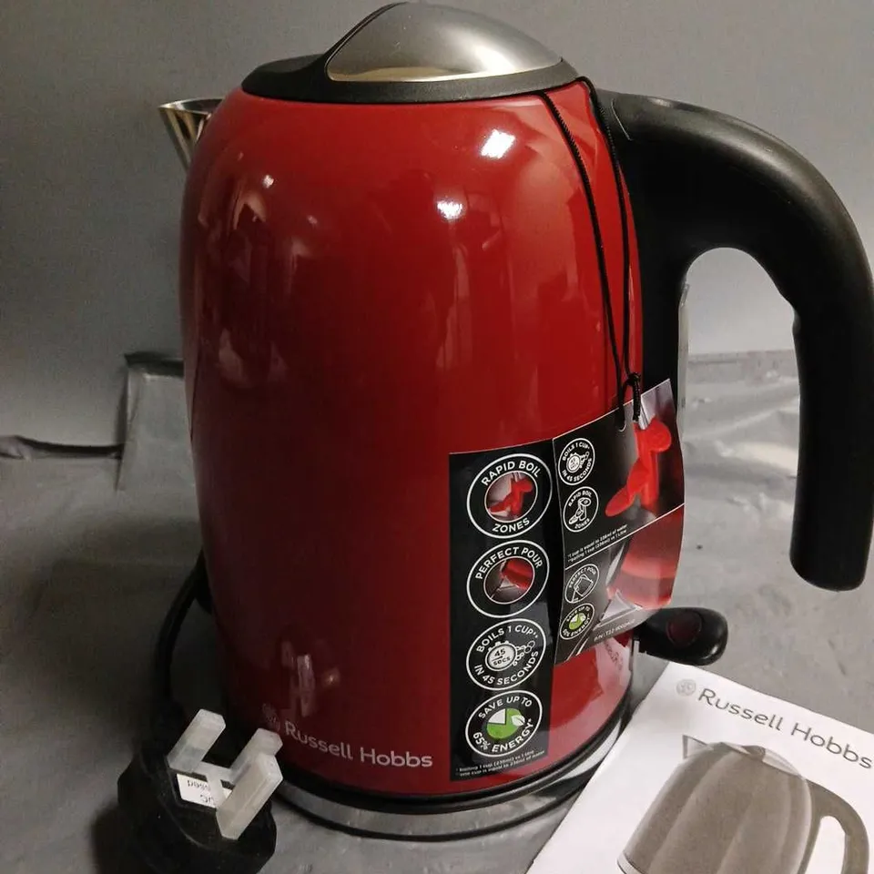 RUSSELL HOBBS STAINLESS STEEL KETTLE IN RED