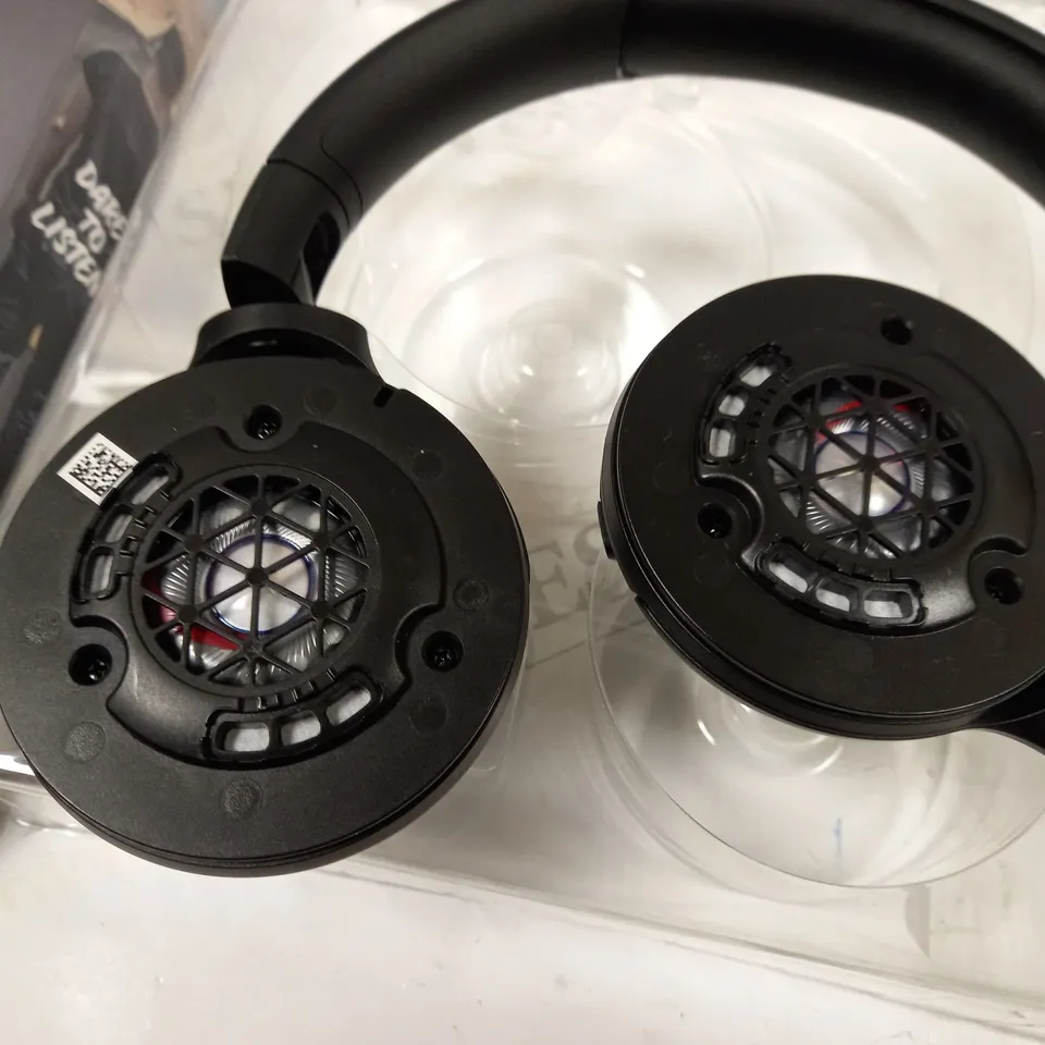 JBL TUNE510BT - WIRELESS OVER-EAR HEADPHONES