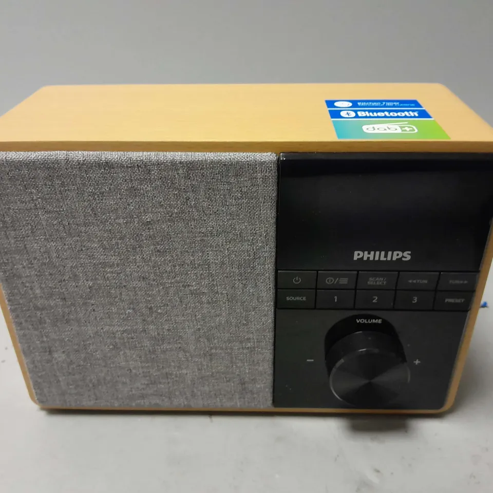 BOXED PHILIPS 5000 SERIES DAB+ RADIO